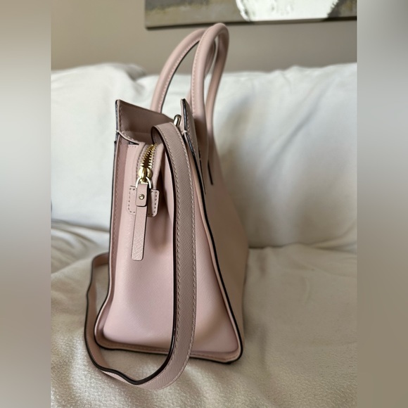 Kate Spade Leather Pink Handbag with crochet detail - Picture 2 of 6